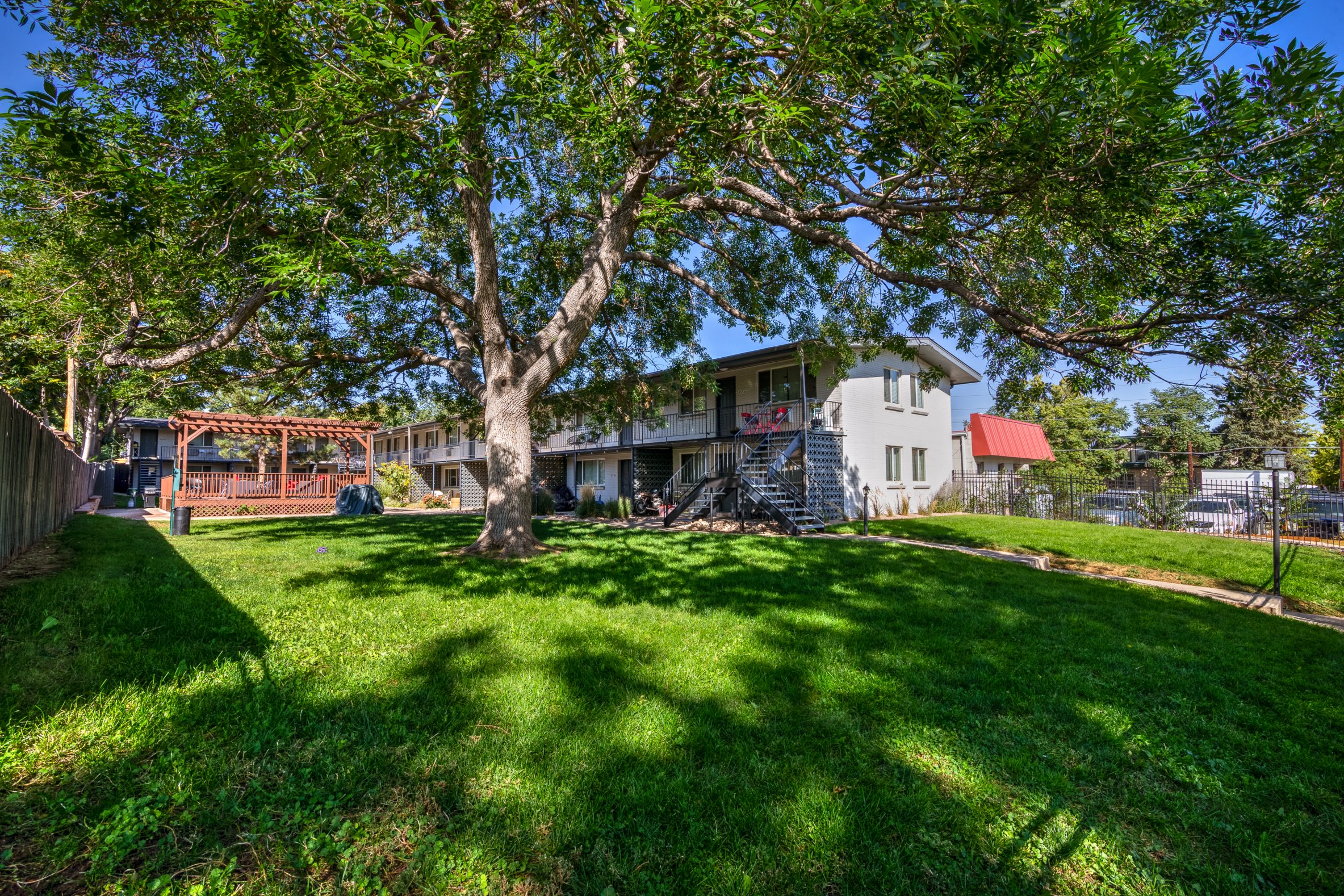 Clay Street Apartments Cornerstone Apartments
